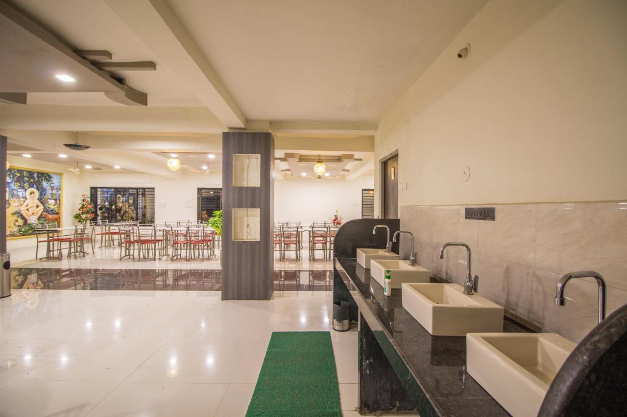 Hotel Yogiraj Palace Shegaon Exteriér fotografie